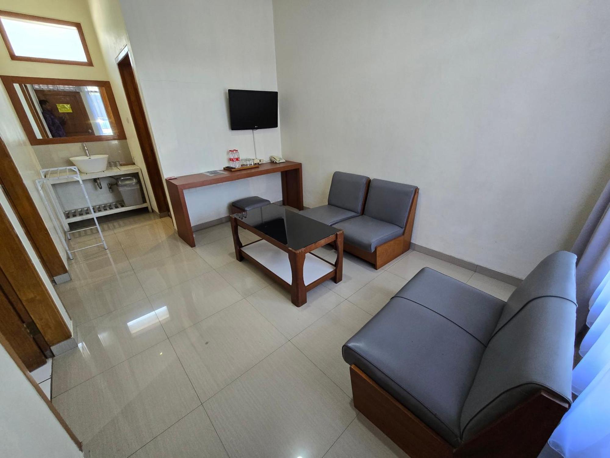 Kusma Hotel Bandungan Semarang Bagian luar foto