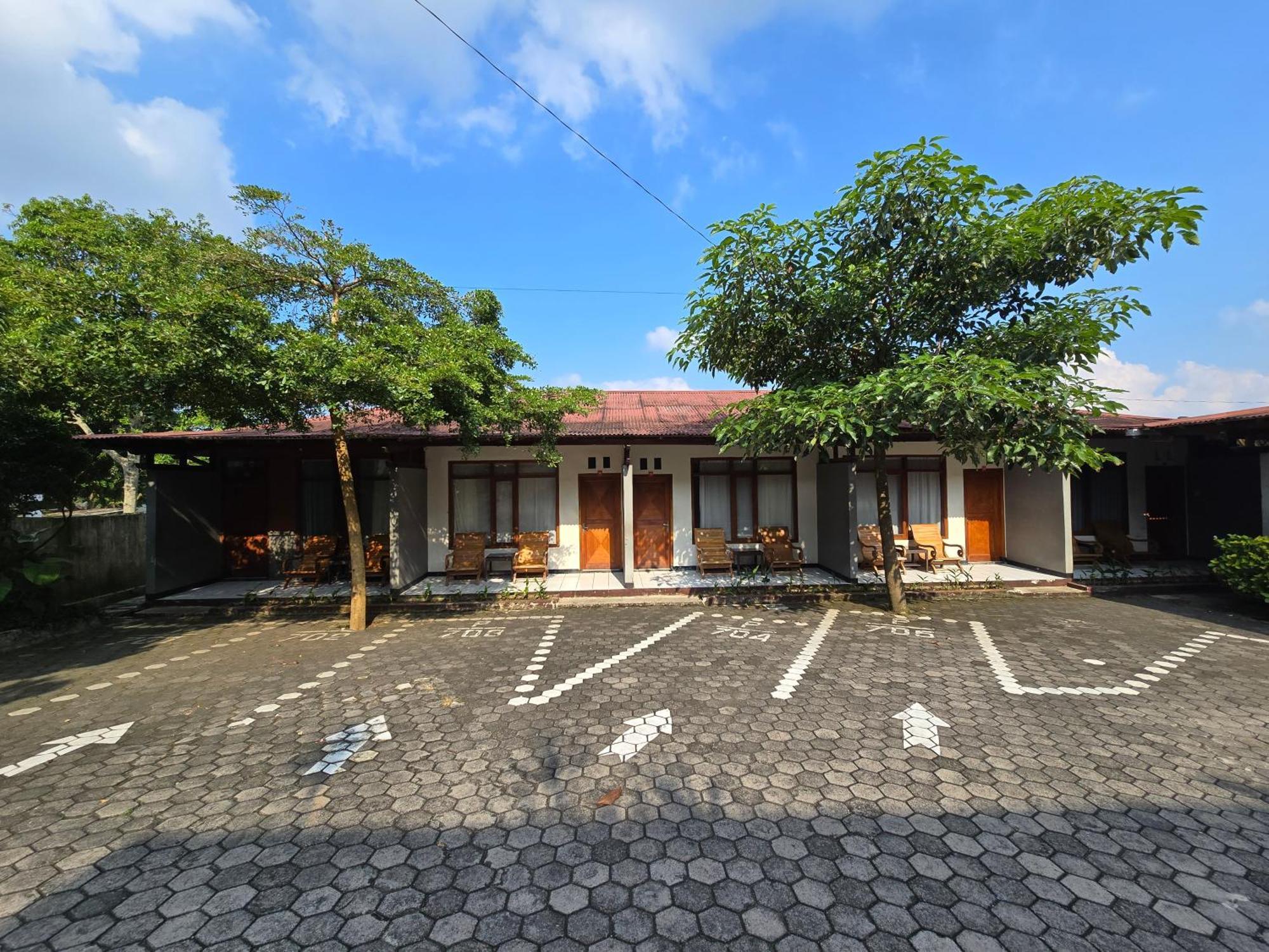 Kusma Hotel Bandungan Semarang Bagian luar foto